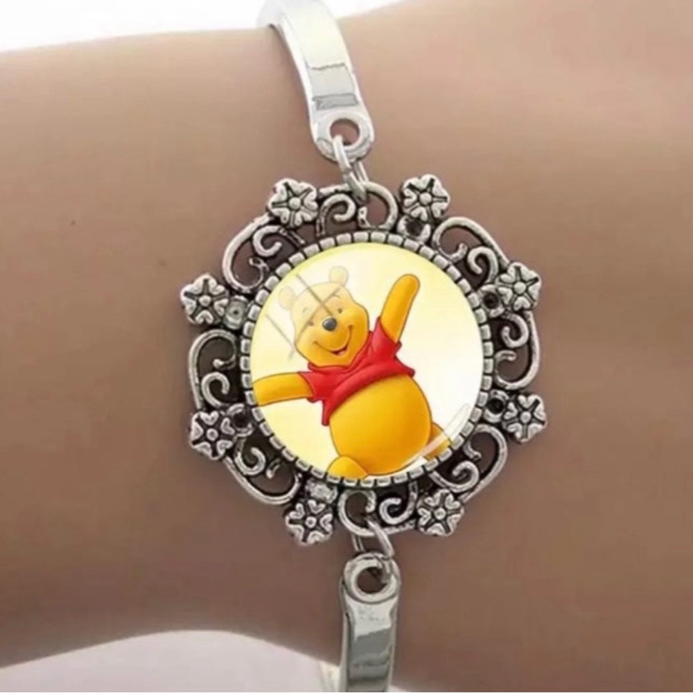 Winnie Pooh Charm Bracelet NEW
